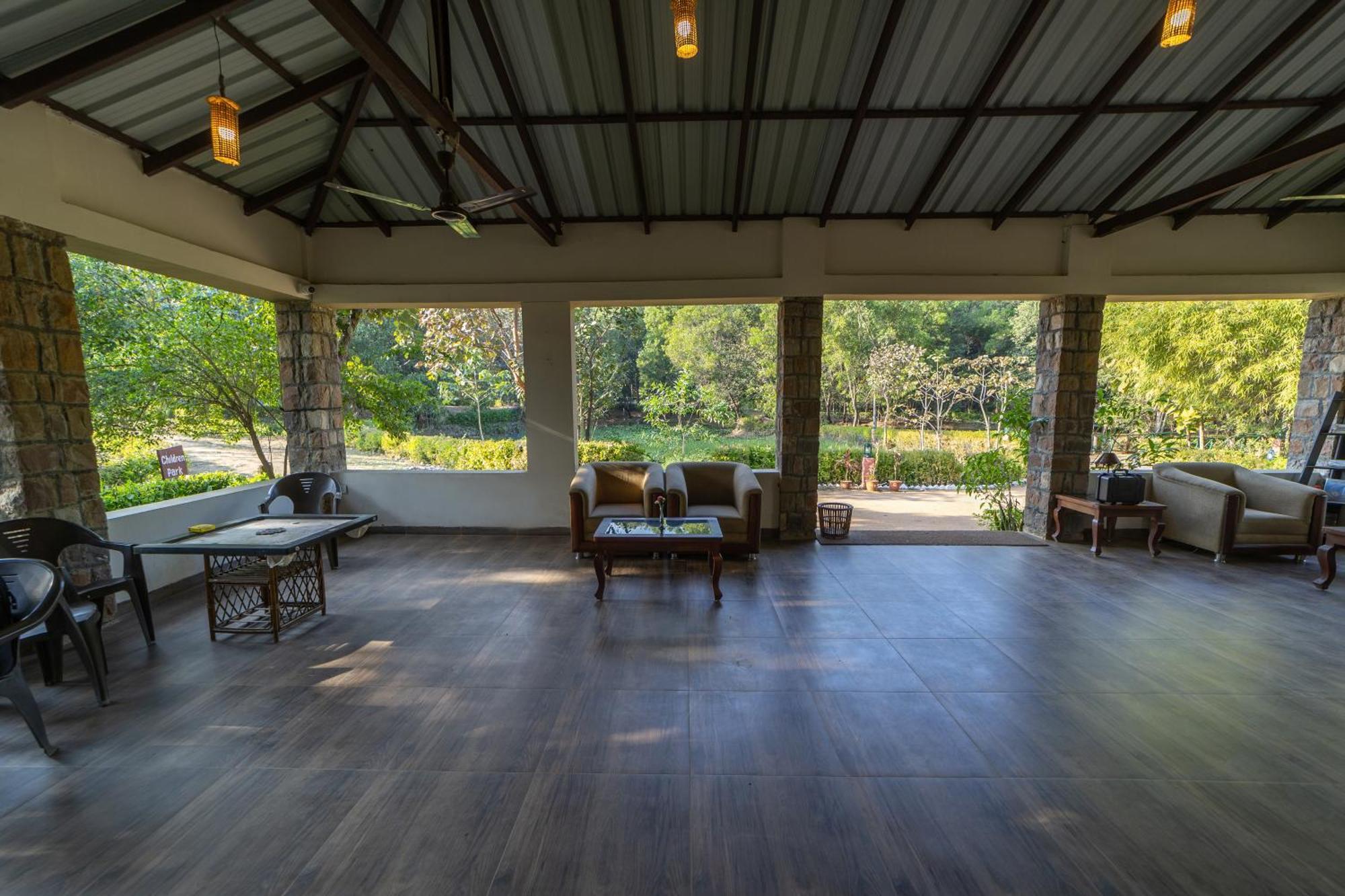 Tiger Trails Resort Tala  Luaran gambar